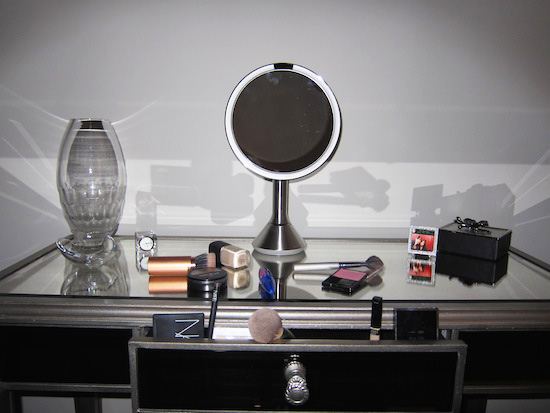 Makeup-Mirror-2